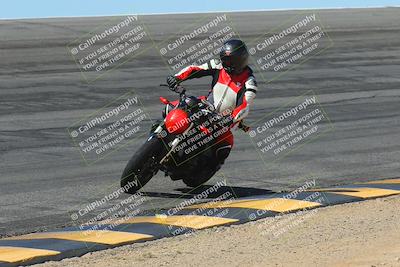 media/Mar-24-2025-Moto Forza (Mon) [[57ce5c5cff]]/3-Beginner Group/Session 2 Bowl/